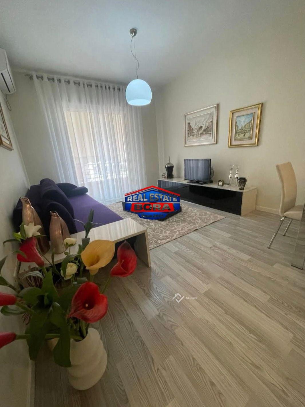 Apartament me qera (1)
